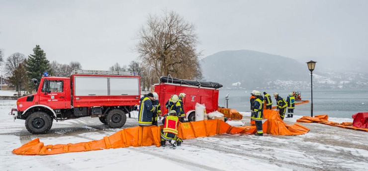 Oel Tegernsee Wiessee Feuerwehr Seepromenade-6