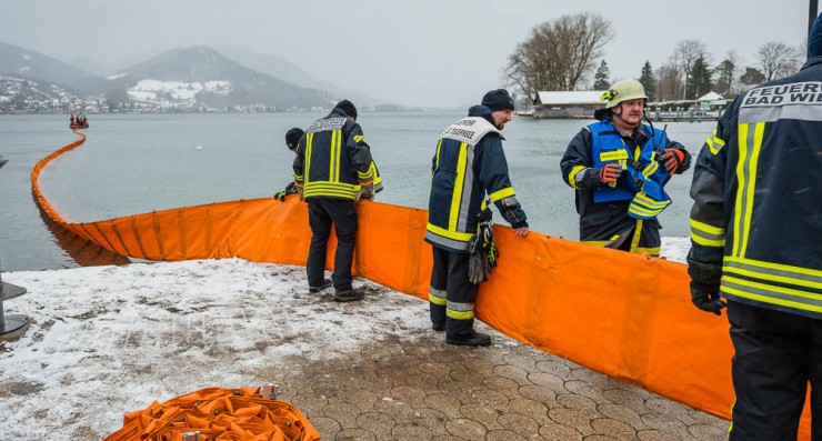 Oel Tegernsee Wiessee Feuerwehr Seepromenade-8