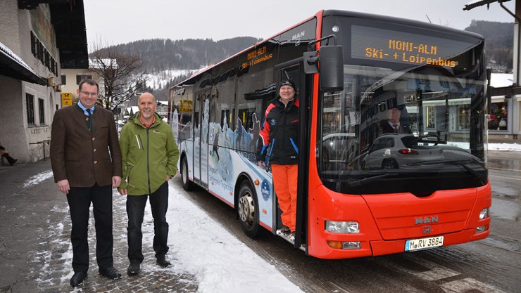 Bürgermeister Christian Köck, RVO Betriebsleiter Peter Bartl und Peter Lorenz v.