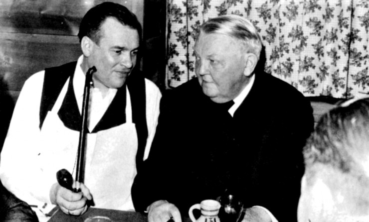 Auch früherer Bundeskanzler Ludwig Erhard verbrachte mit seiner Frau viele Abende auf der Schwaigeralm. 